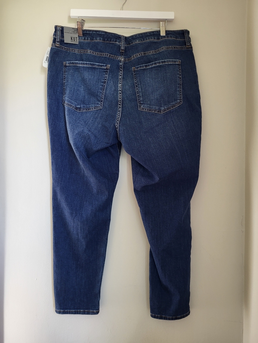 NWT Kut From The Kloth - High Rise Naomi Fab Ab Girlfriend Ankle Straight, 16W